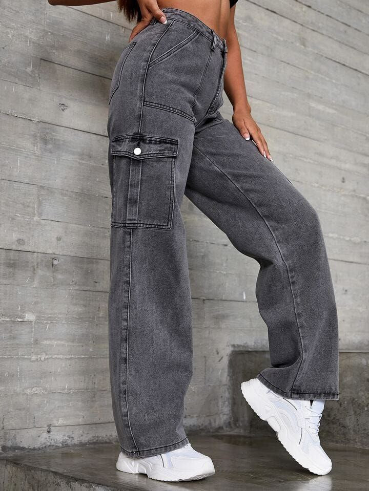 WOMANS CARGO FALE POKET JEANS